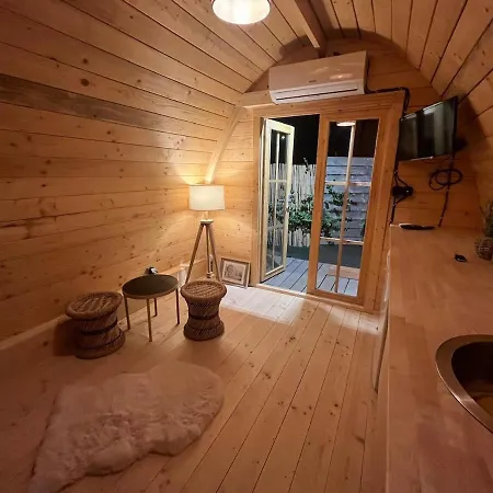 بيت للعطل Fursy's Nest Comfort بيرون